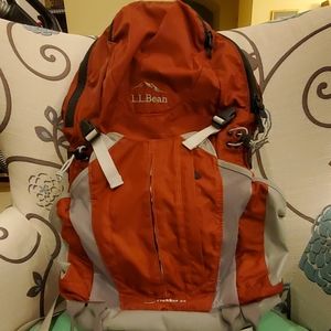 LL Bean Day Trekker 25 men/women
